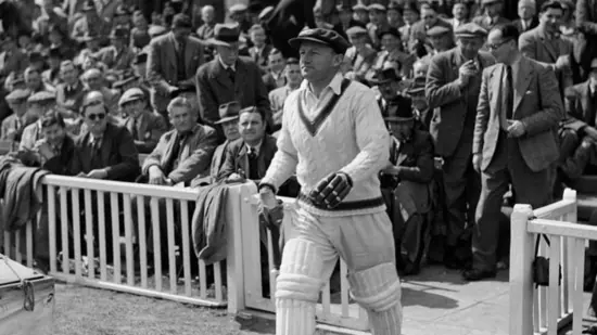 Don Bradman's legendary Baggy Green cap, from the historic India vs Australia series in 1947/48, sells for INR 2.63 crore at auction